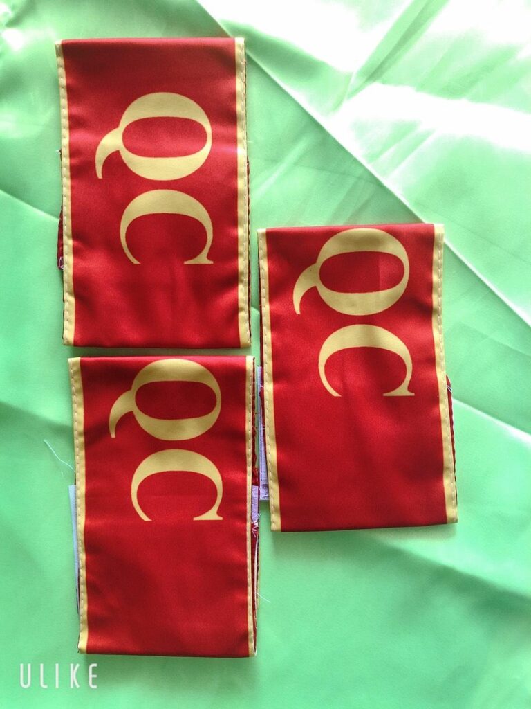 băng đeo tay QC
