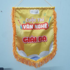 cờ trao giải bóng đá