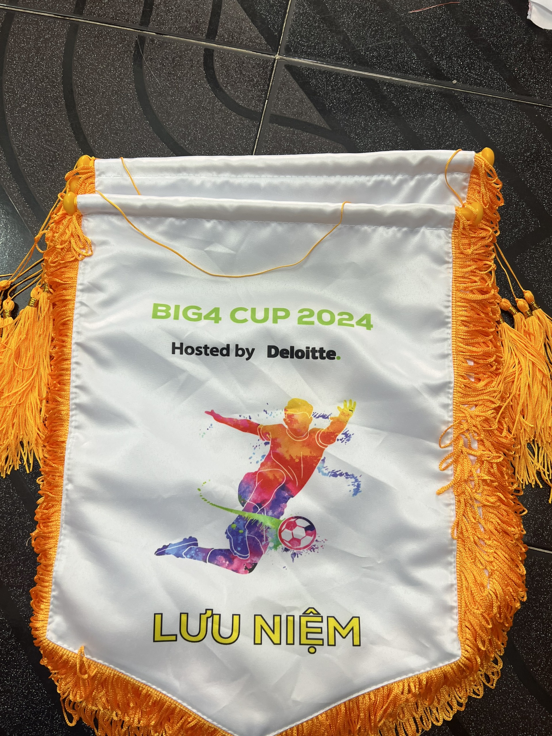 cờ lưu niệm bóng đá cờ lưu niệm bóng đá